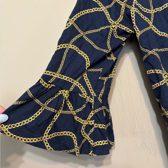 MICHAEL KORS NWT Lightweight Chain Design Top - Picture 6 of 8